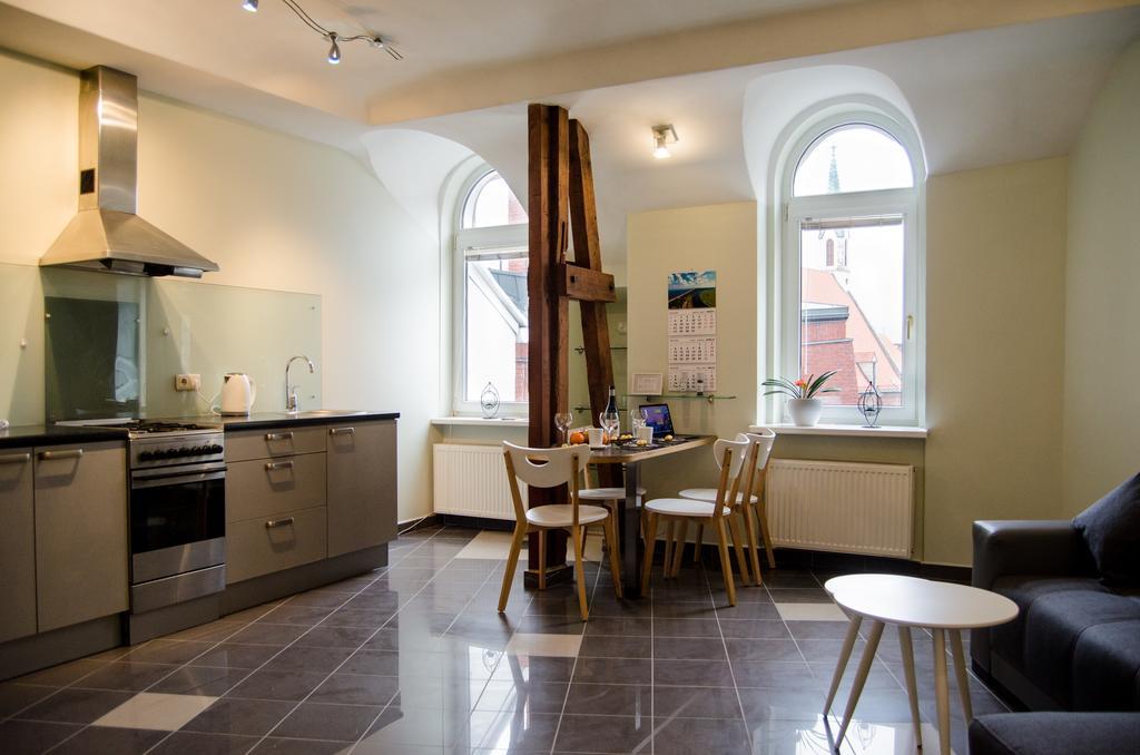 City Inn Riga Apartment, Old Town Panorama View With Parking Exterior photo